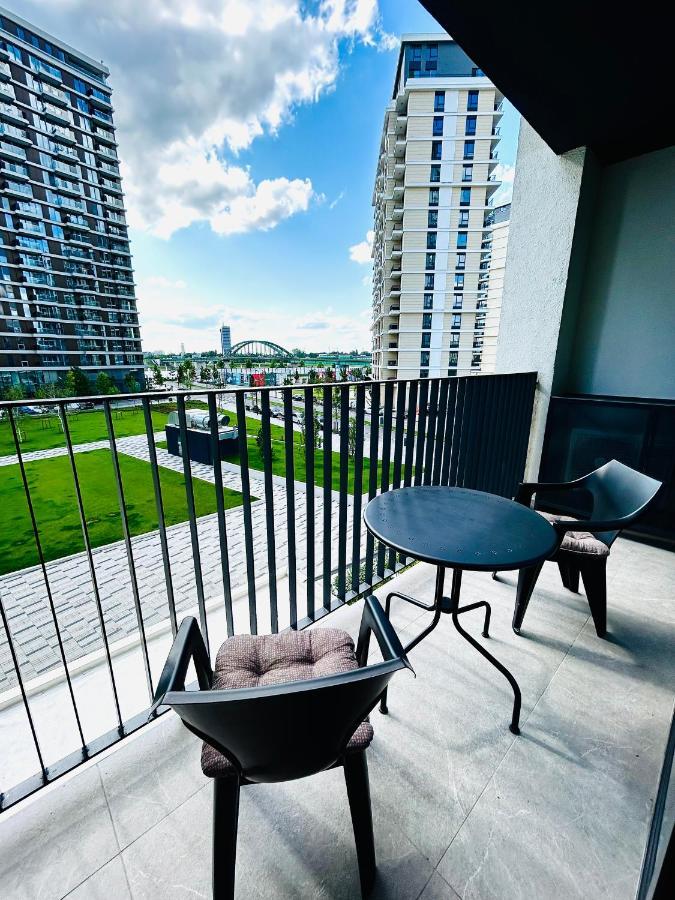 Luxury Waterfront View - BW Apartment River View Белград Екстериор снимка